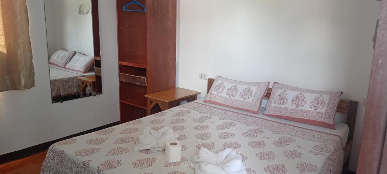 Ashok Homestay El Nido Esterno foto